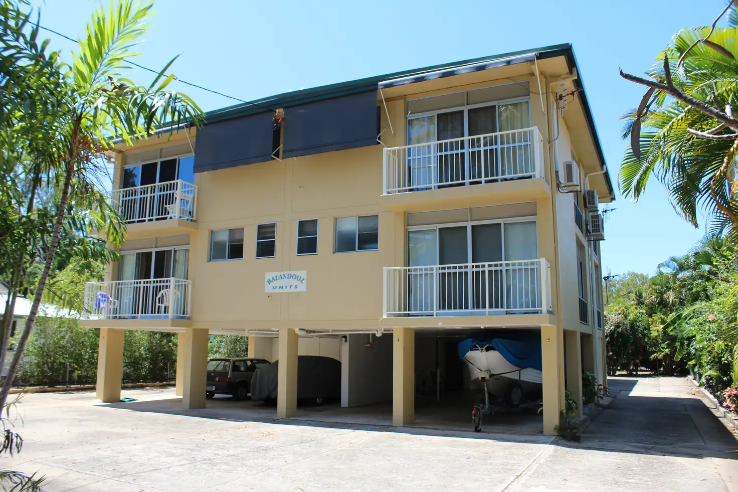 Main view of Homely unit listing, 2/5 Cook Rd, Arcadia QLD 4819