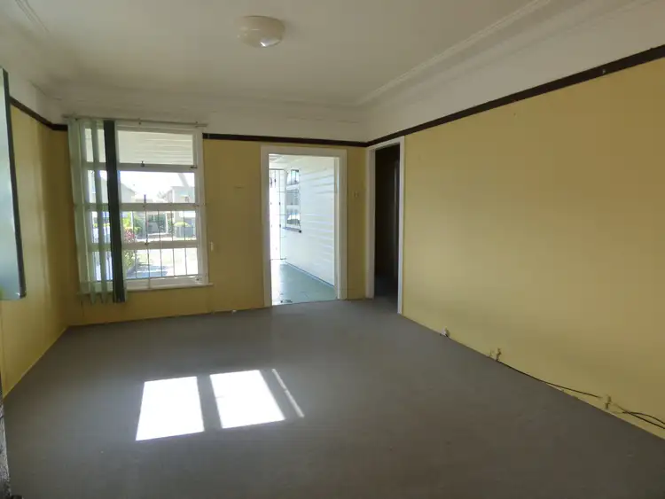 Fifth view of Homely house listing, 7 Moreton Ave, Redcliffe QLD 4020