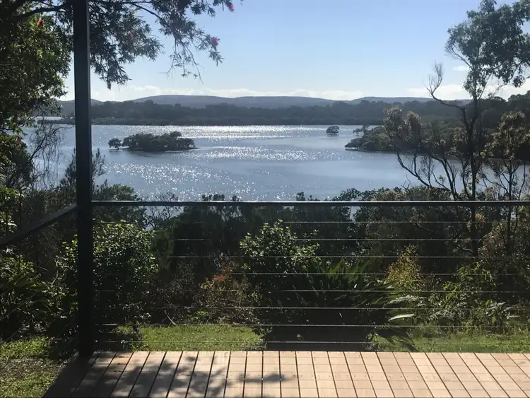10 Keith St, Macleay Island QLD 4184