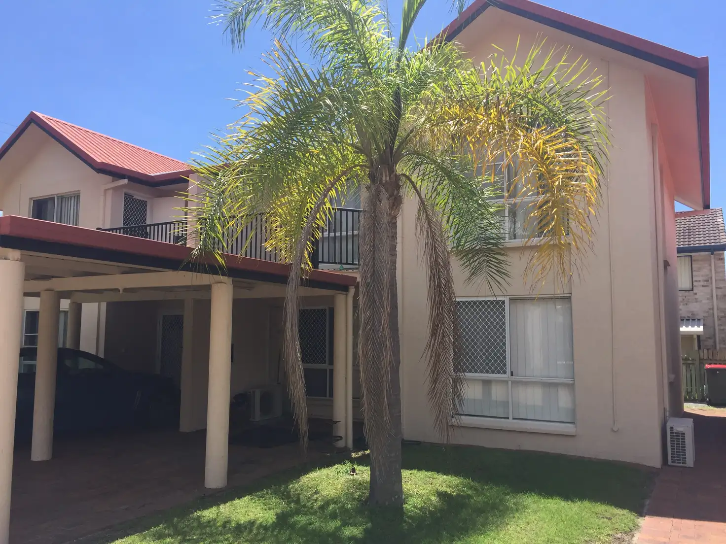 Main view of Homely townhouse listing, 2/18 Parkside St, Tannum Sands QLD 4680