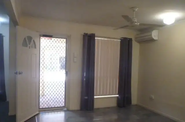 Fourth view of Homely townhouse listing, 2/18 Parkside St, Tannum Sands QLD 4680