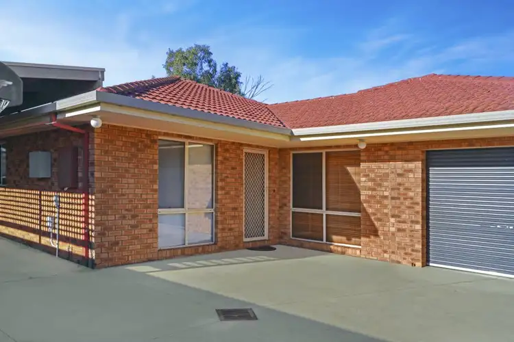2/6 Homewood Dr, Mooroopna VIC 3629