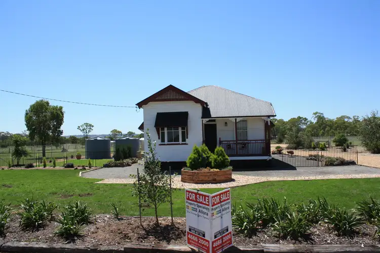 Fifth view of Homely house listing, 98 Goomburra St, Hendon QLD 4362