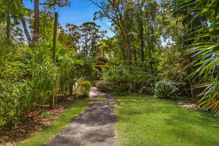 61 Crystal Ave, Pearl Beach NSW 2256