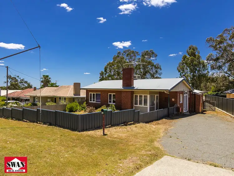 51 Jinda Rd, Koongamia WA 6056
