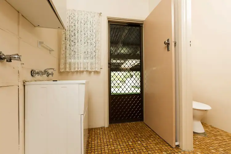 Seventh view of Homely house listing, 948 Tullimbar St, North Albury NSW 2640