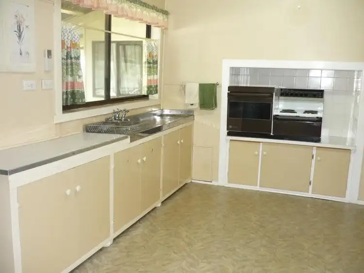 Second view of Homely house listing, 465 Broadway, Wycheproof VIC 3527