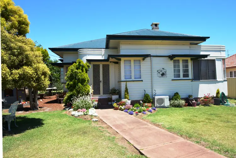 91 Dragon St, Warwick QLD 4370