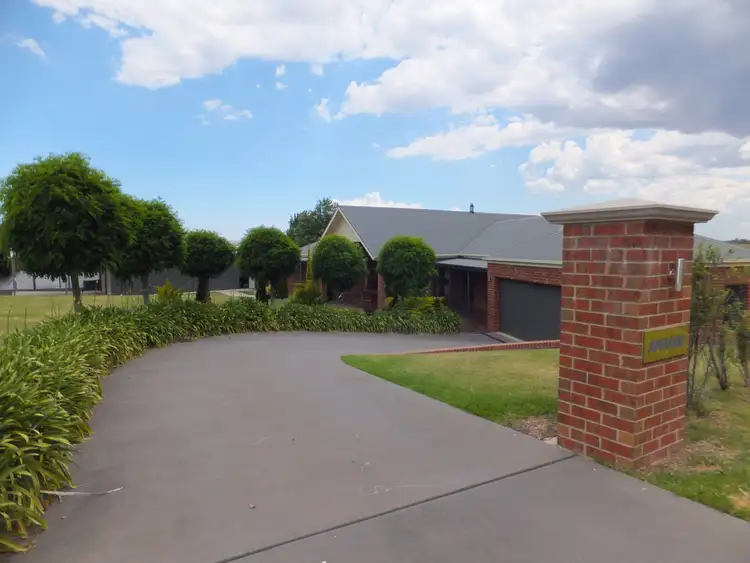Second view of Homely house listing, 85 Tierney St, Bairnsdale VIC 3875