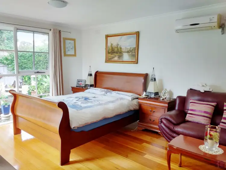 Sixth view of Homely house listing, 4 Dianne Ct, Frankston VIC 3199