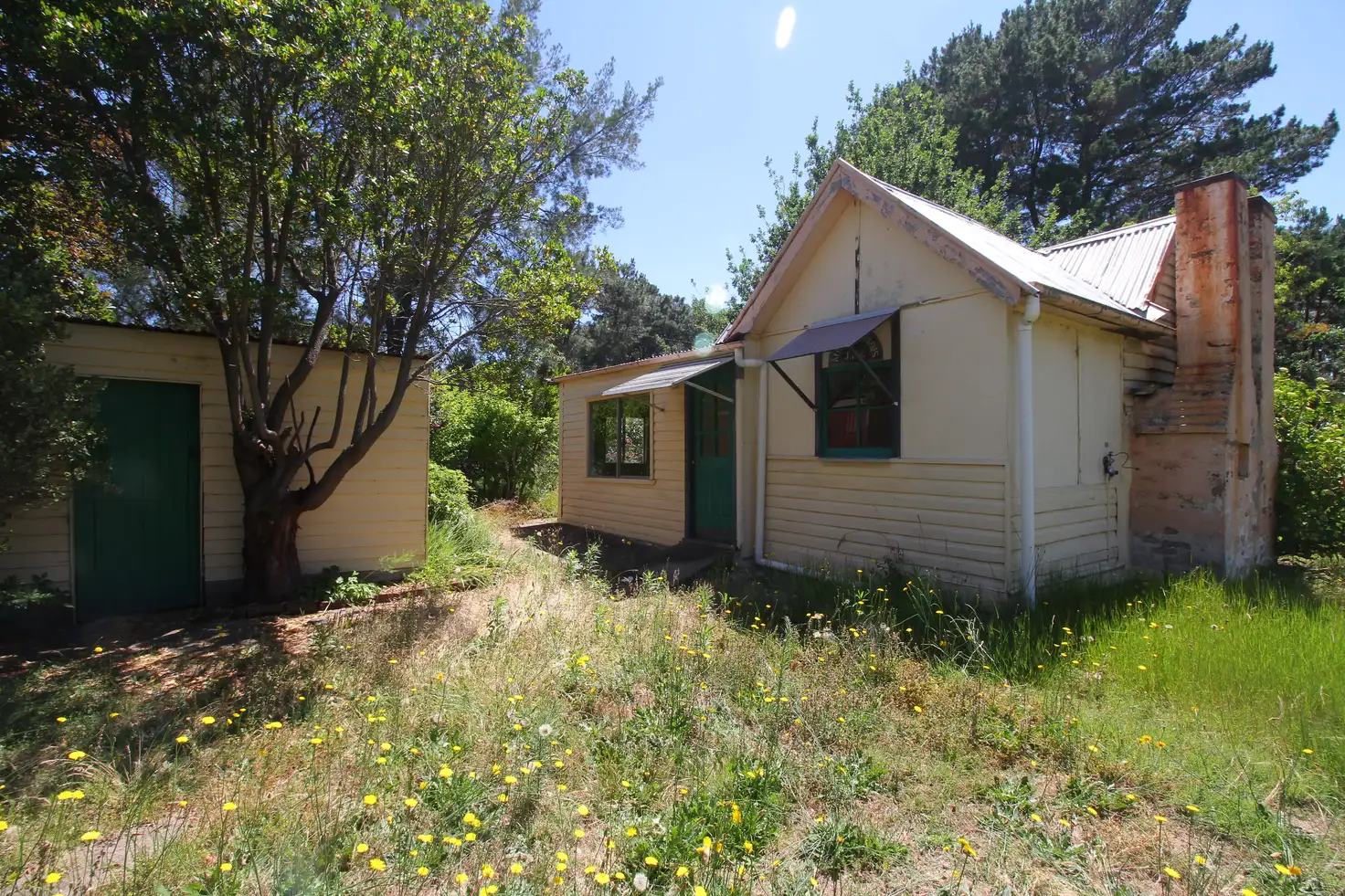 Main view of Homely house listing, 18 Wilkens St, Uralla NSW 2358