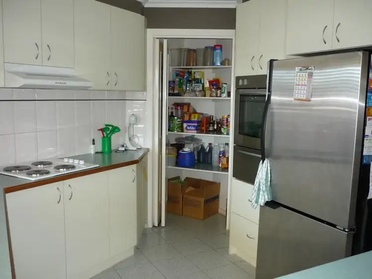 Fifth view of Homely house listing, 15 Marlo Court, Charlton VIC 3525