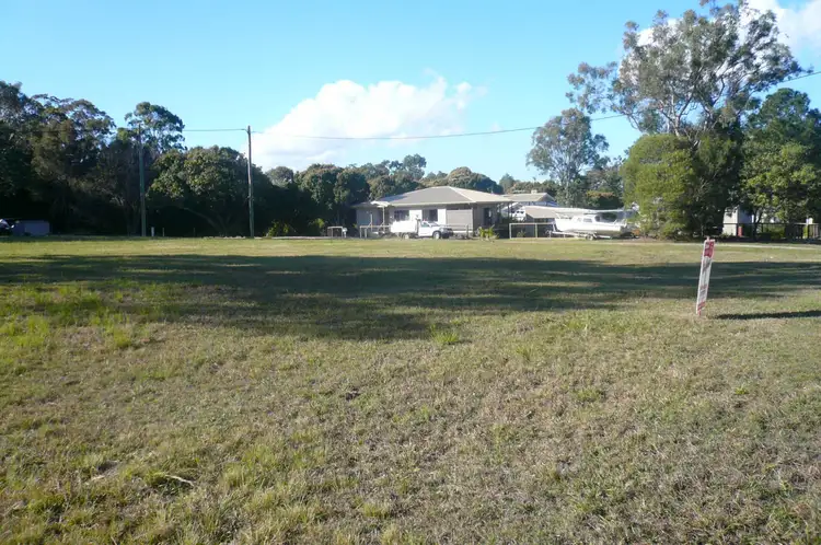 24 Sentosa Terrace, Macleay Island QLD 4184