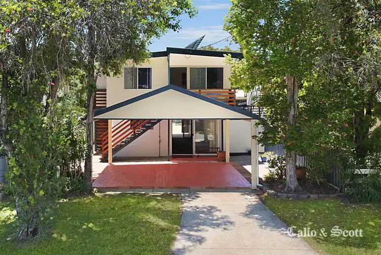 16 Ettie St, Redcliffe QLD 4020
