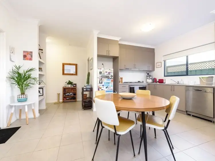 23A Isted Ave