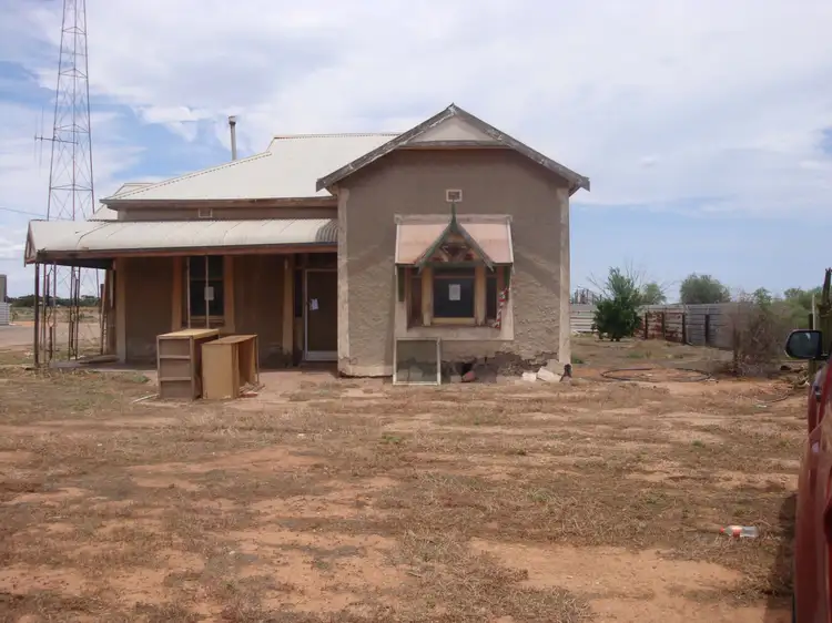 235 Esmond Road, Port Pirie SA 5540