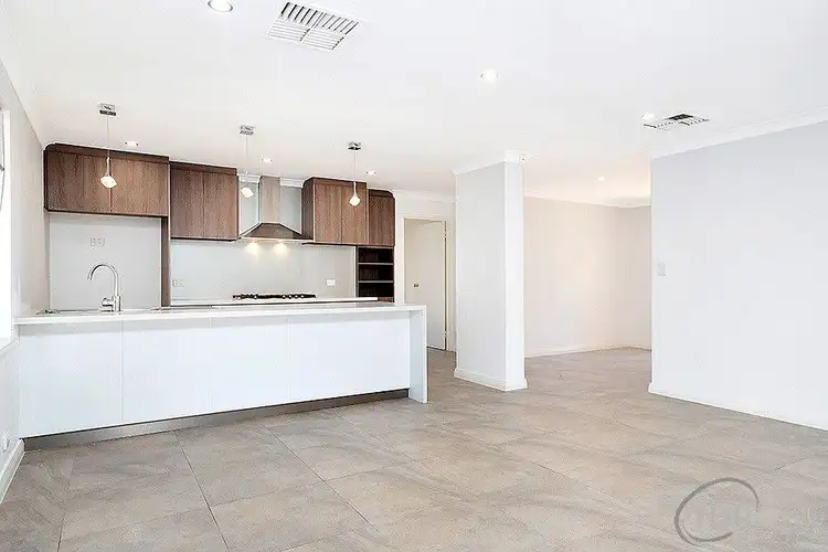 15 Sheldrake Way, Willetton WA 6155