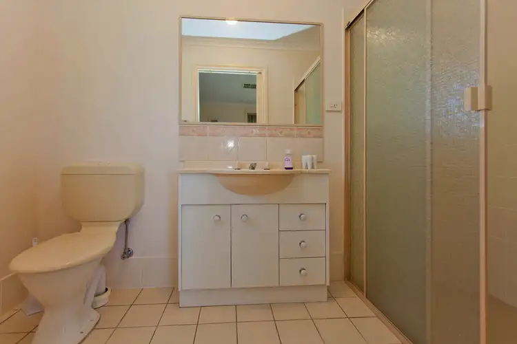 Fifth view of Homely house listing, 8 Bullara Ct, Springdale Heights NSW 2641
