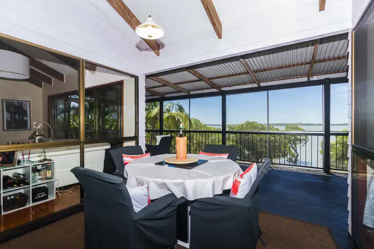 59 Canaipa Point Dr, Russell Island QLD 4184