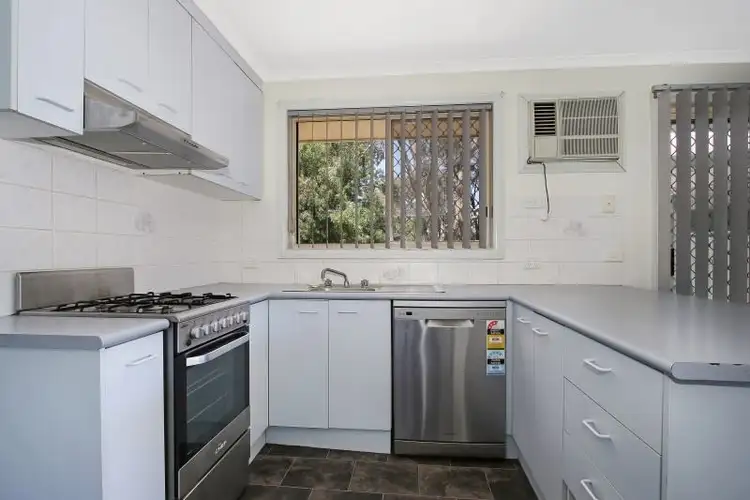 Second view of Homely townhouse listing, 3/495 Rose St, Lavington NSW 2641