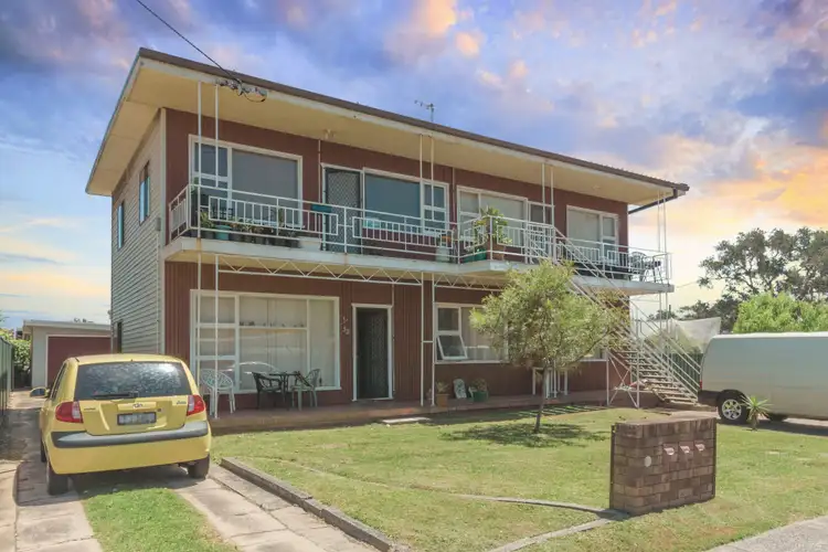 33 Dening St, The Entrance NSW 2261