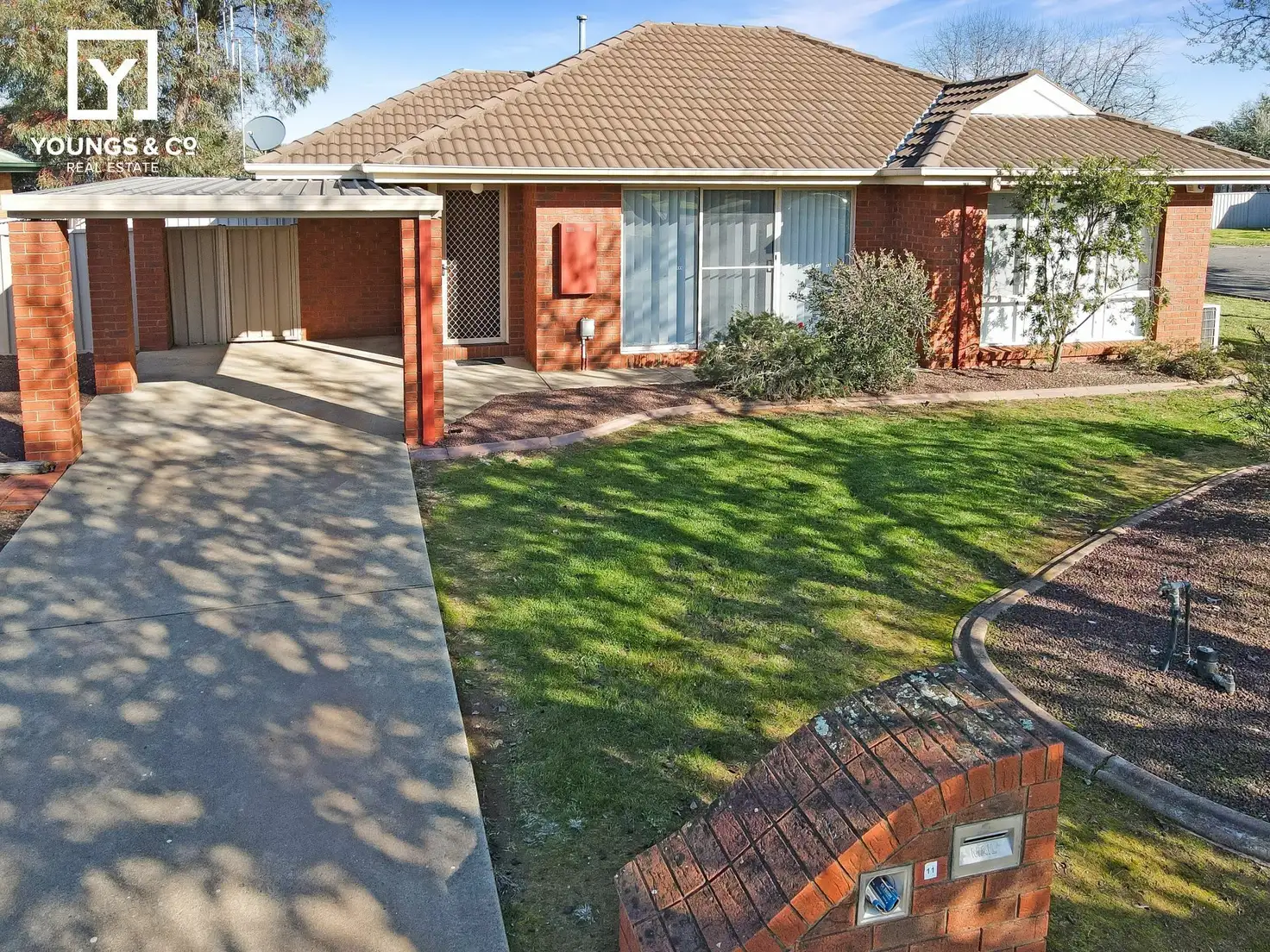 Main view of Homely unit listing, 11 Donmaria Ct, Shepparton VIC 3630