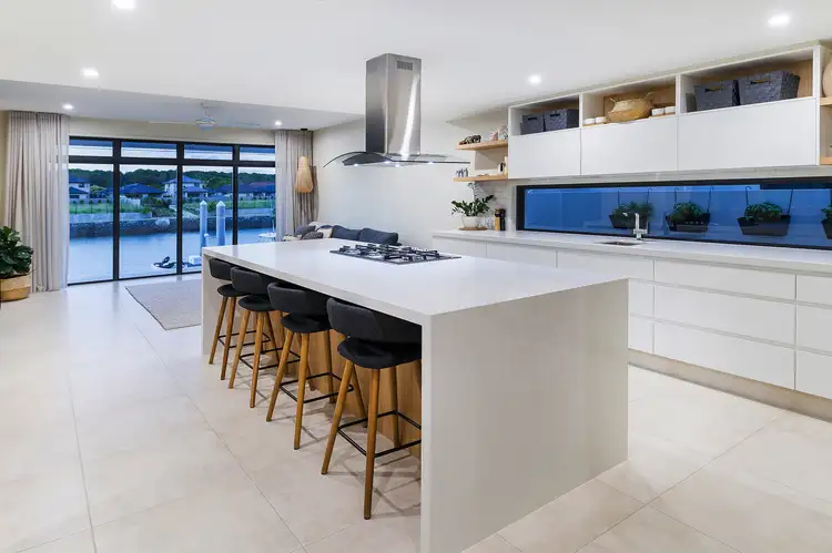 Seventh view of Homely house listing, 86 North Quay Cct, Hope Island QLD 4212