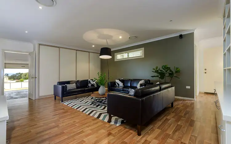 Fifth view of Homely house listing, 4 Rebecca Ct, Warwick QLD 4370