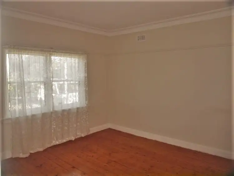 Fifth view of Homely house listing, 6 May St, Kangaroo Flat VIC 3555