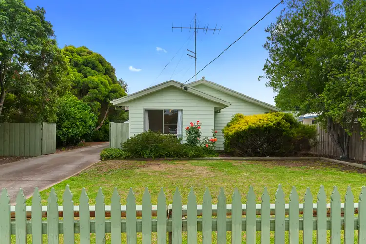 37 Davis St, Maffra VIC 3860