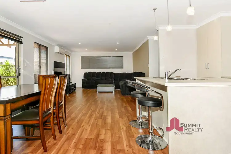 Sixth view of Homely unit listing, 2/17 Moira Rd, Collie WA 6225