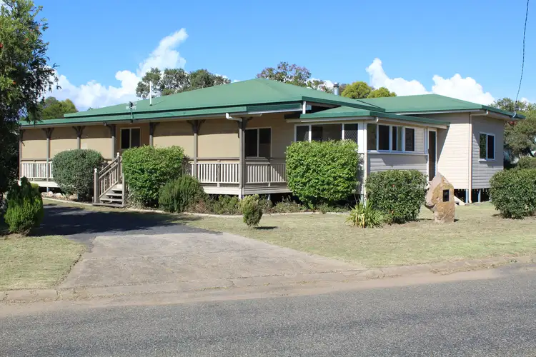 23 Rose St, Warwick QLD 4370