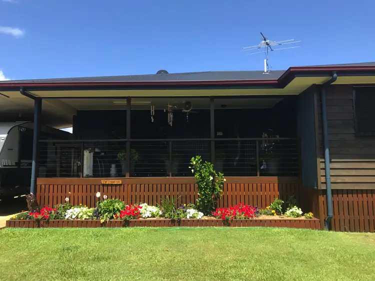 30 Lonicera St, Macleay Island QLD 4184
