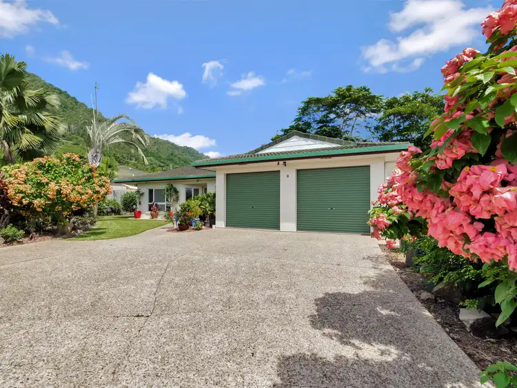 8 Clohesy Ct, Kanimbla QLD 4870