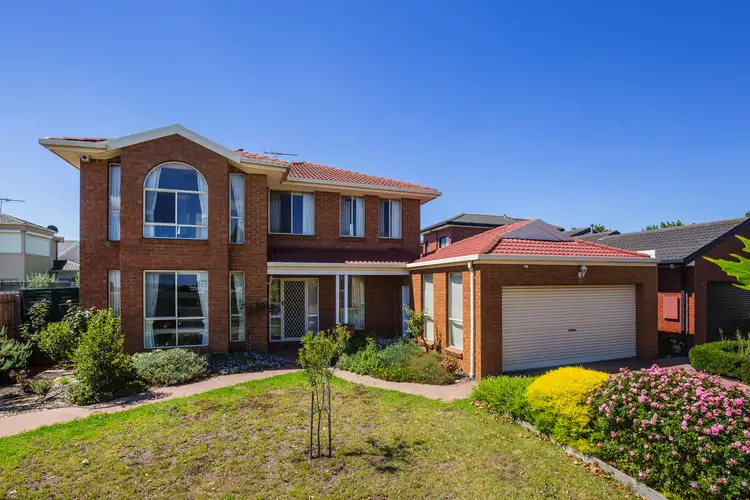 10 Landscape Drive, Hillside VIC 3037