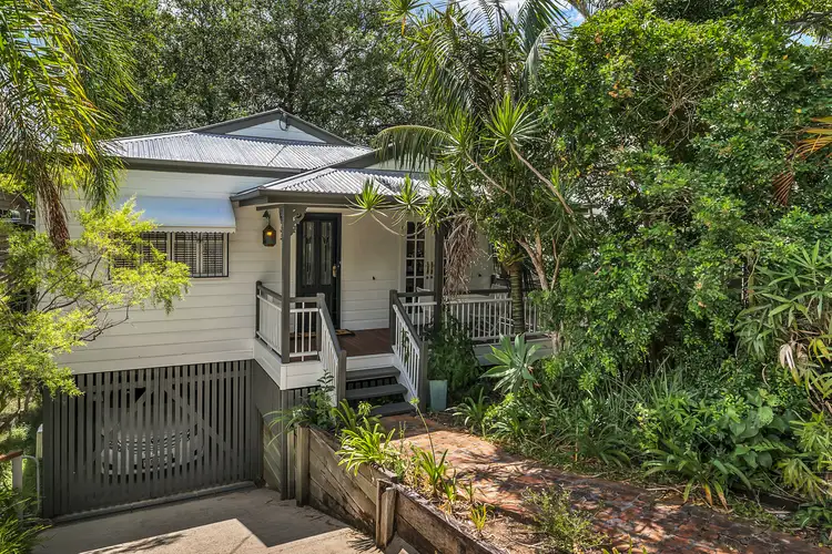 54 Gaunt St, Newmarket QLD 4051