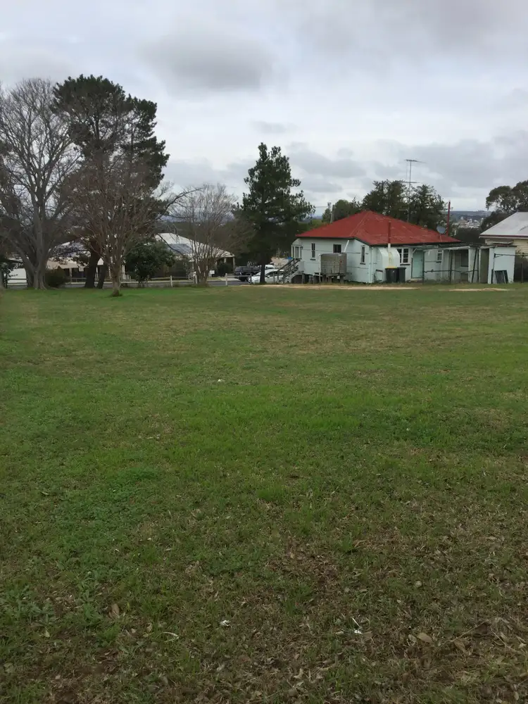6 Yangan Rd, Warwick QLD 4370
