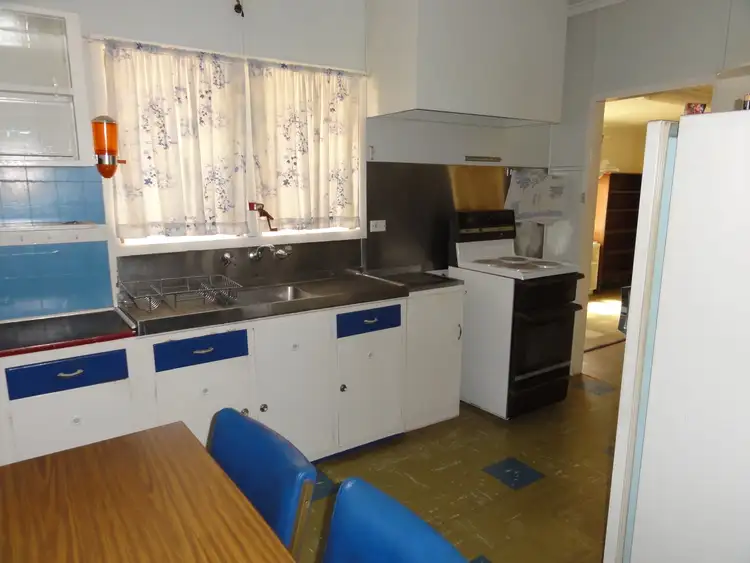 Seventh view of Homely house listing, 326 Chloride St, Broken Hill NSW 2880