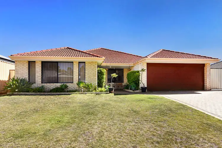 19 Sewell Rd, Dalyellup WA 6230