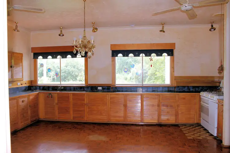 Fifth view of Homely house listing, 836 Teddington Rd, Teddington QLD 4650