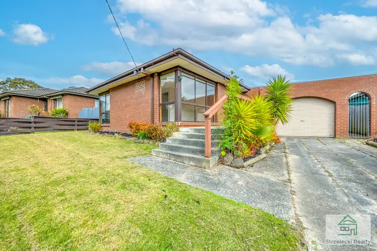 7 Mimosa Cres, Churchill VIC 3842