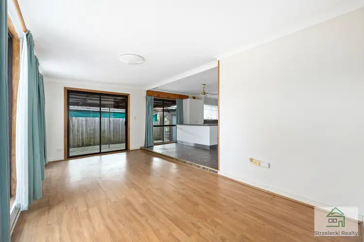 Fifth view of Homely house listing, 7 Mimosa Cres, Churchill VIC 3842