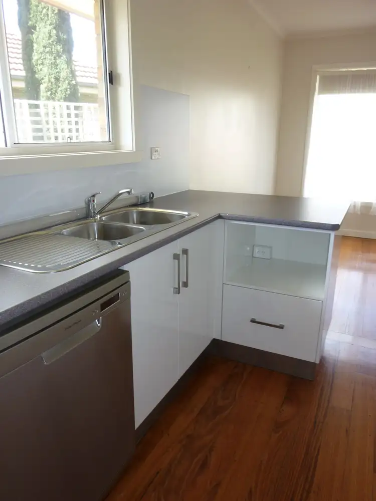 Sixth view of Homely house listing, 5 Burrage Street, Moe VIC 3825