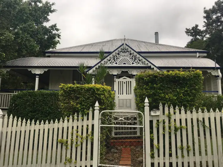 18 Macrae Street, Coalfalls QLD 4305
