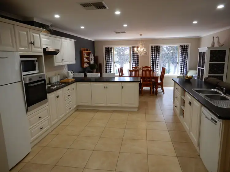 Fourth view of Homely house listing, 11 Kinnane Street, Jamestown SA 5491