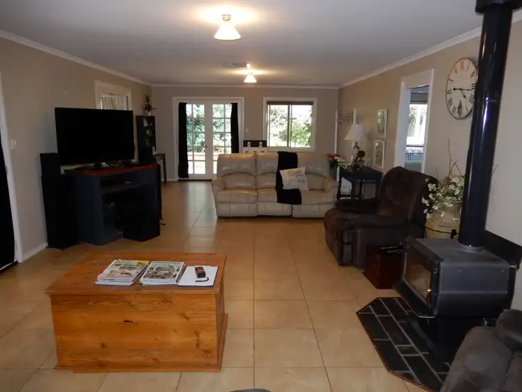 Fifth view of Homely house listing, 11 Kinnane Street, Jamestown SA 5491