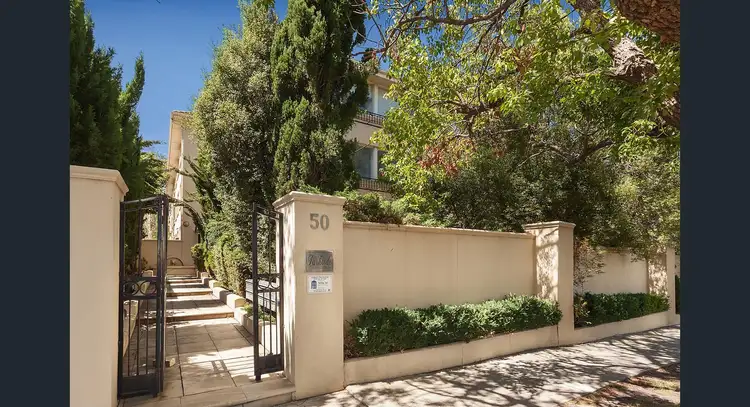 Unit 8/50 Richardson St, Essendon VIC 3040