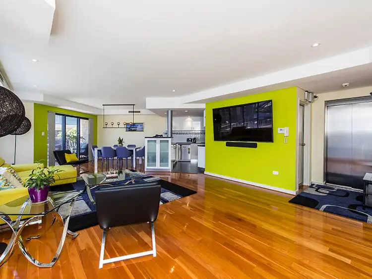 Second view of Homely apartment listing, 4/27 Treviso Mews, Mandurah WA 6210