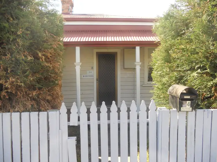24 Bedford St, Invermay TAS 7248