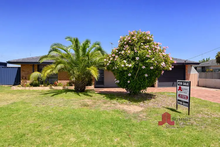 Second view of Homely house listing, 18 Flora Way, Carey Park WA 6230
